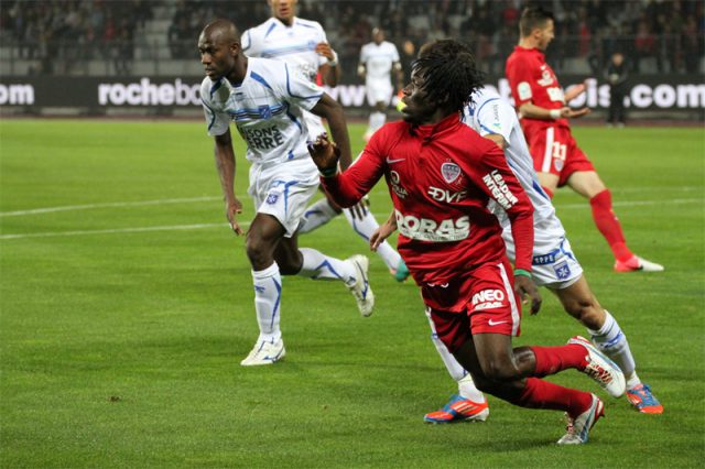 soi keo  Dijon vs Strasbourg