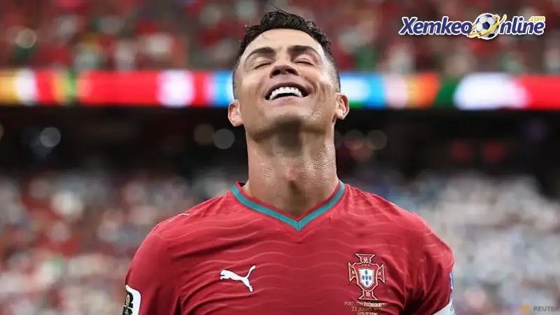 Cristiano Ronaldo của Bồ Đào Nha ăn mừng sau khi ghi bàn thắng thứ ba