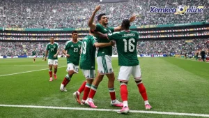 Mexico loại Ecuador